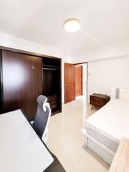 Blk 206 Jurong East View (Jurong East), HDB 3 Rooms #592518031